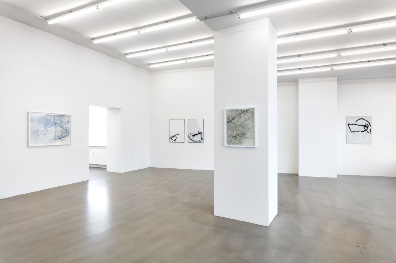 Kazuki Nakahara, Ausstellungsansicht, Light on Hands, Galerie Rupert Pfab, 2022